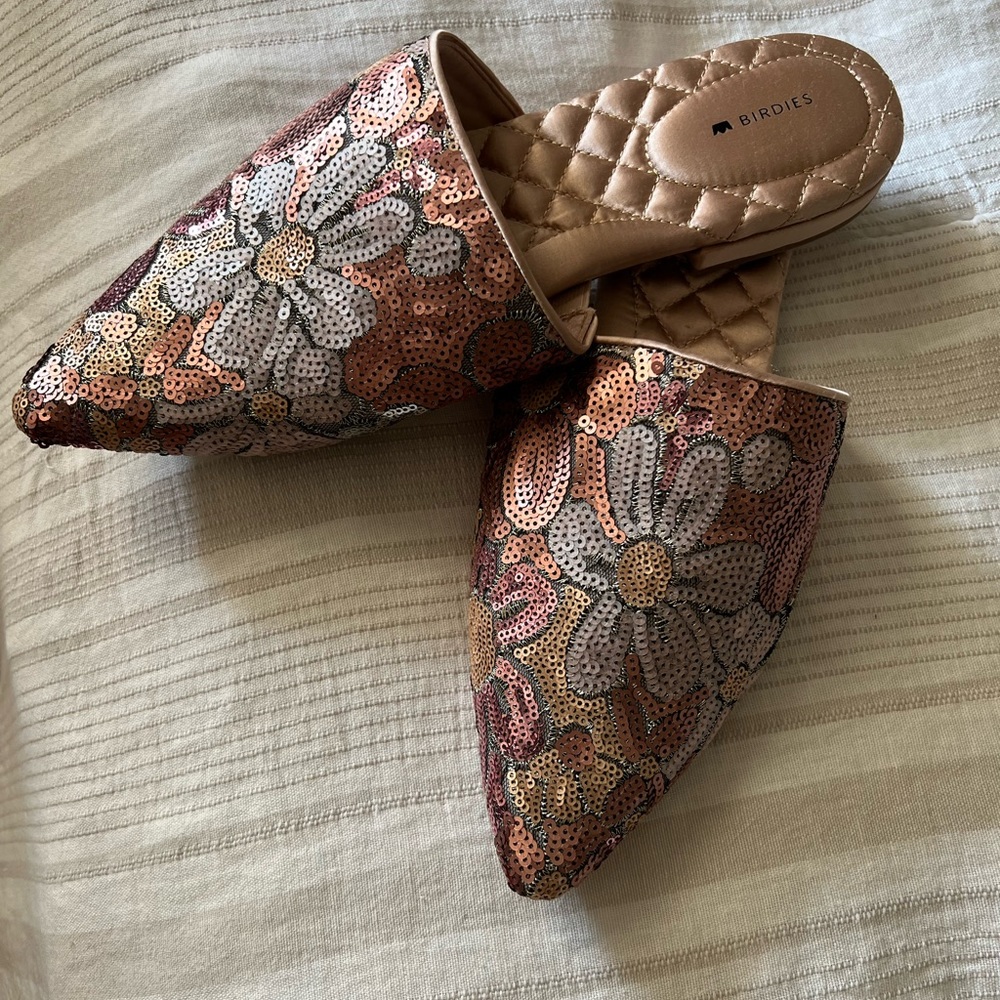 Birdies The Dove Pink Petal in Sequin.